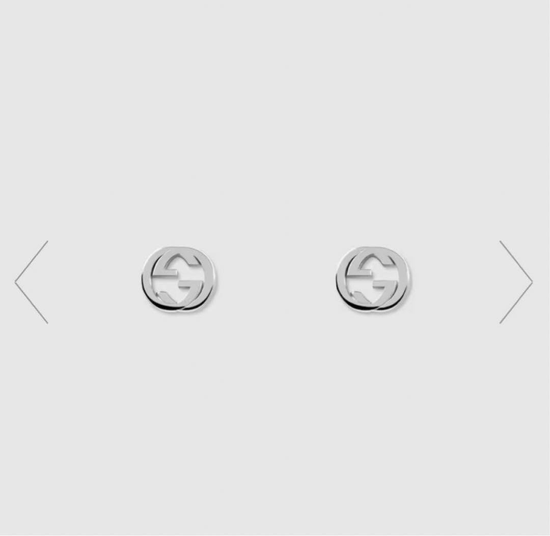 GUCCI スタッズピアス　両耳