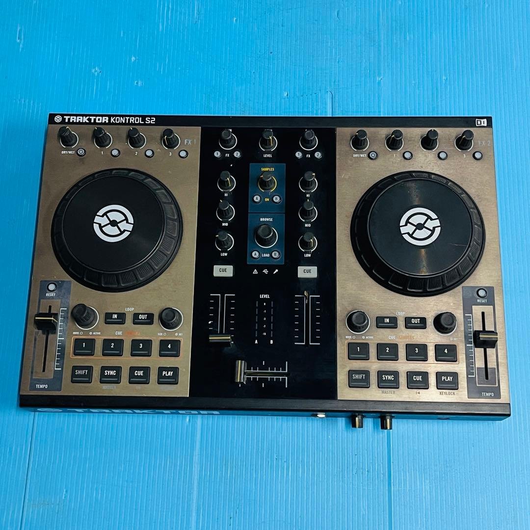 TRAKTOR KONTROL S2 動作品