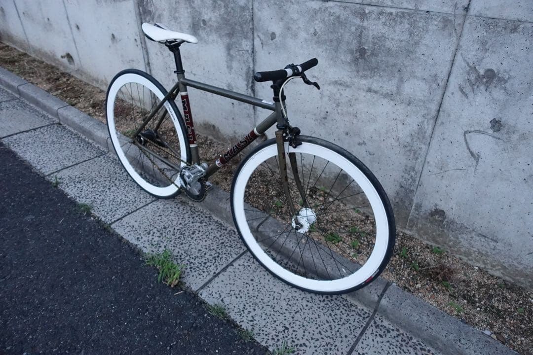 ベース車両マジー [MASI]シングルスピード 替えスポーク/ハブ等有り