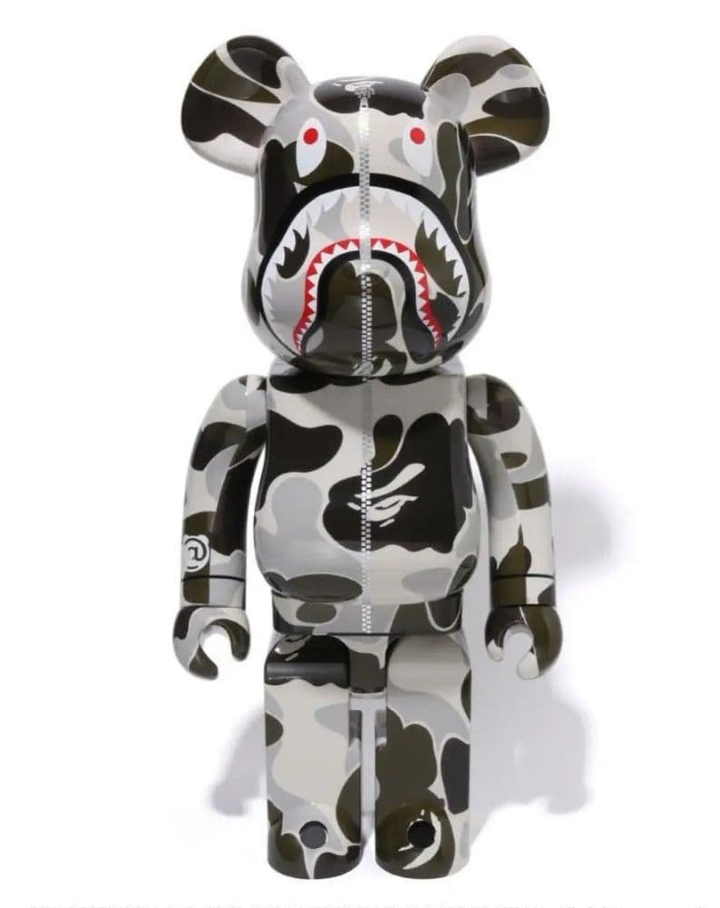 ミリタリー BE@RBRICK BAPE   SHARK 1000%