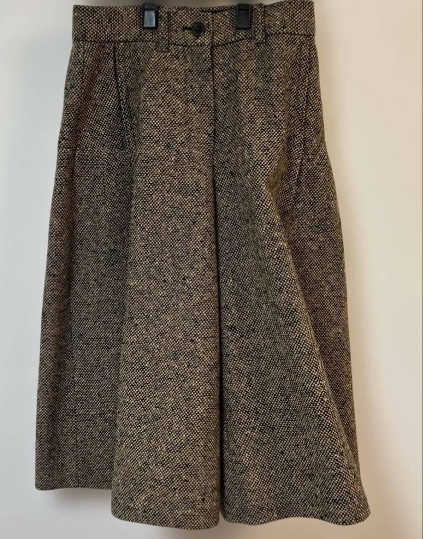 sacai ベージュ系ツイード ガウチョパンツ