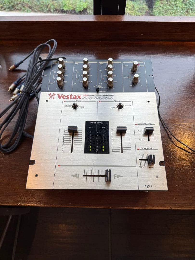 Vestax DJミキサー