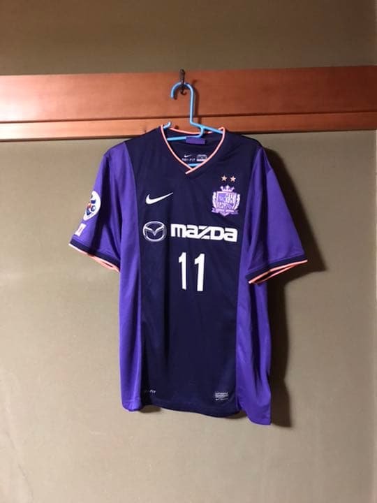 即購入OK様　サッカーJリーグサンフレッチェ広島　ユニフォームトレーニングウェア
