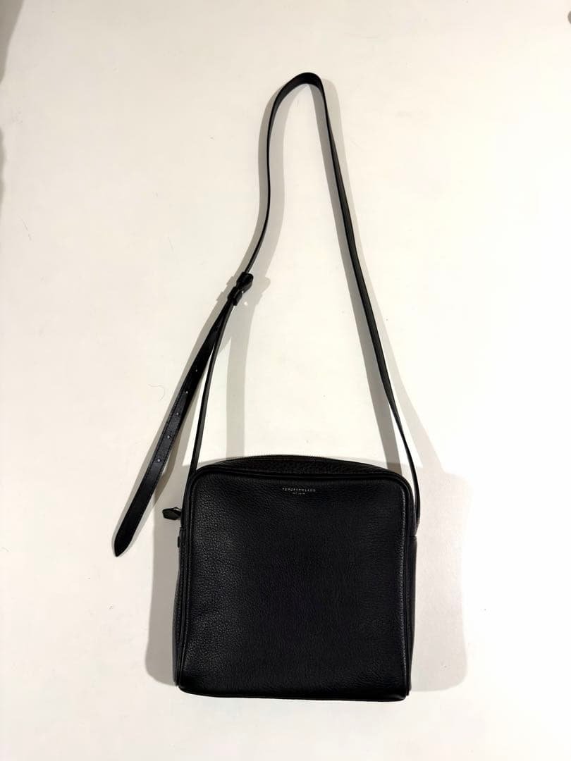 TOMORROWLAND シュリンクレザー ミニショルダーバッグ