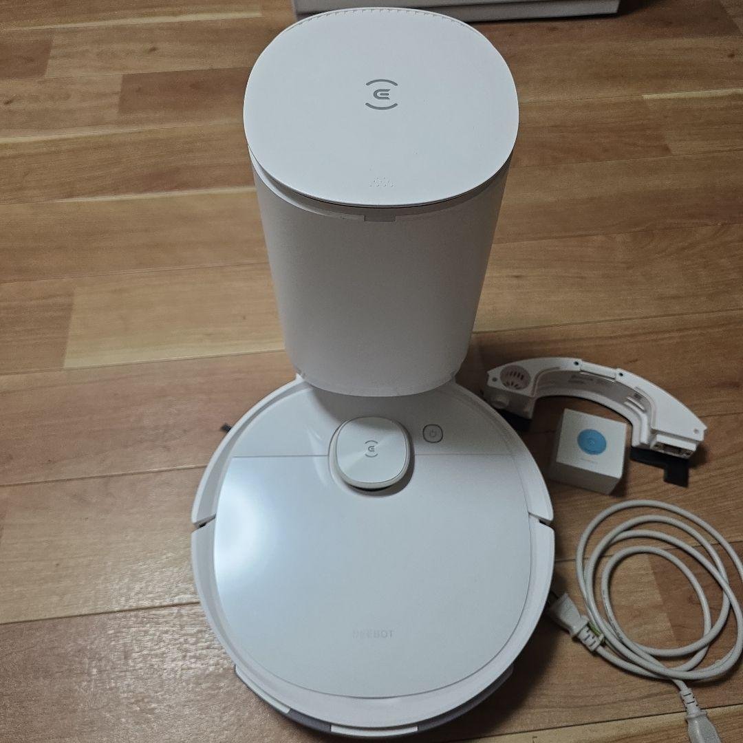 の*ち様 エコバックス DEEBOT ロボット掃除機（自動ゴミ収集スタンド付き)