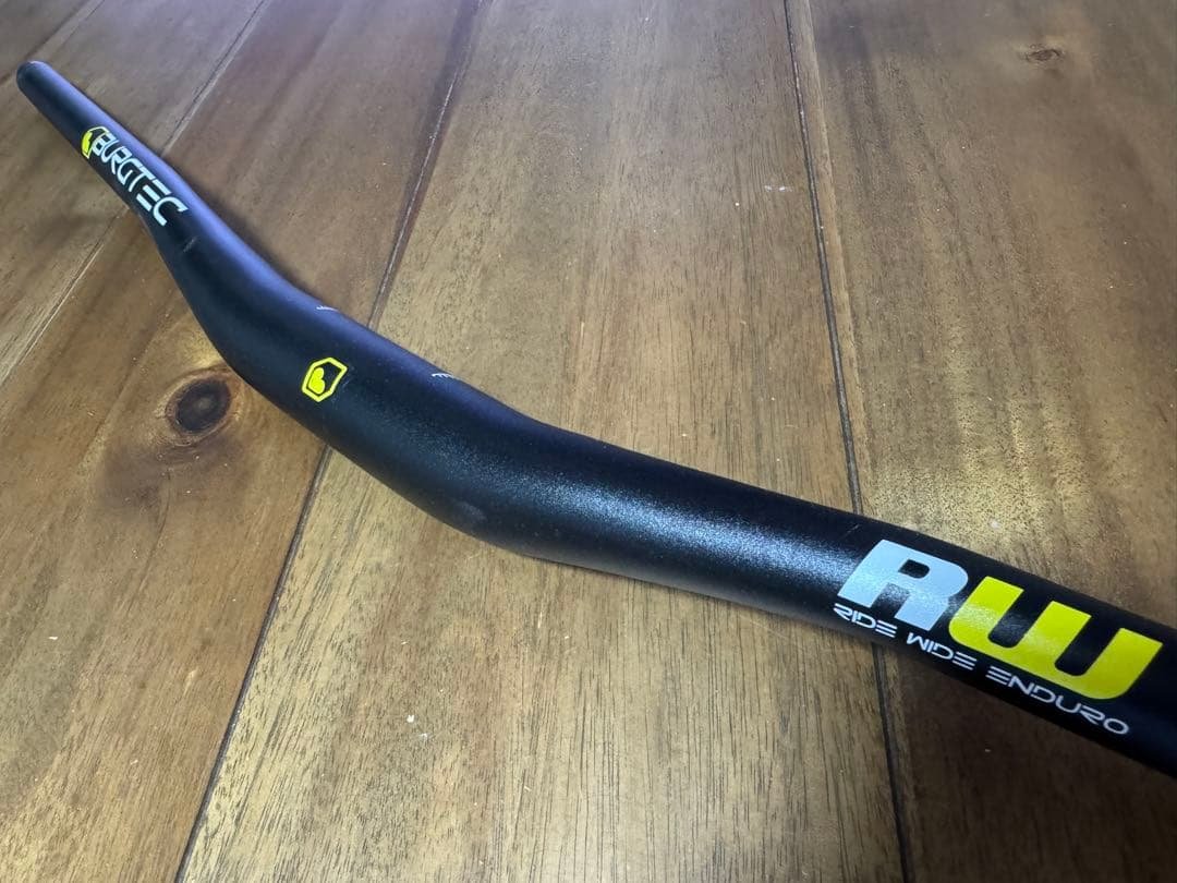 BURGTEC MTB ハンドル 785mm 【未使用/美品】