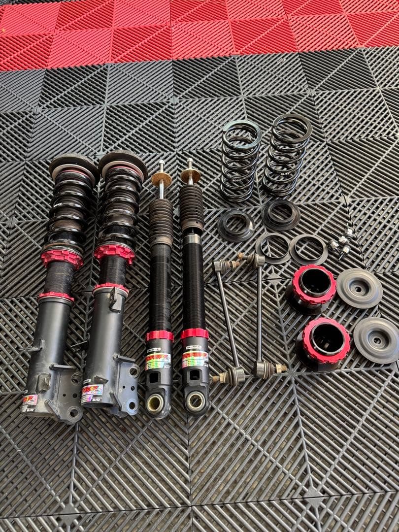 スイフトスポーツ（ZC32S） Blitz車高調 ZC72S