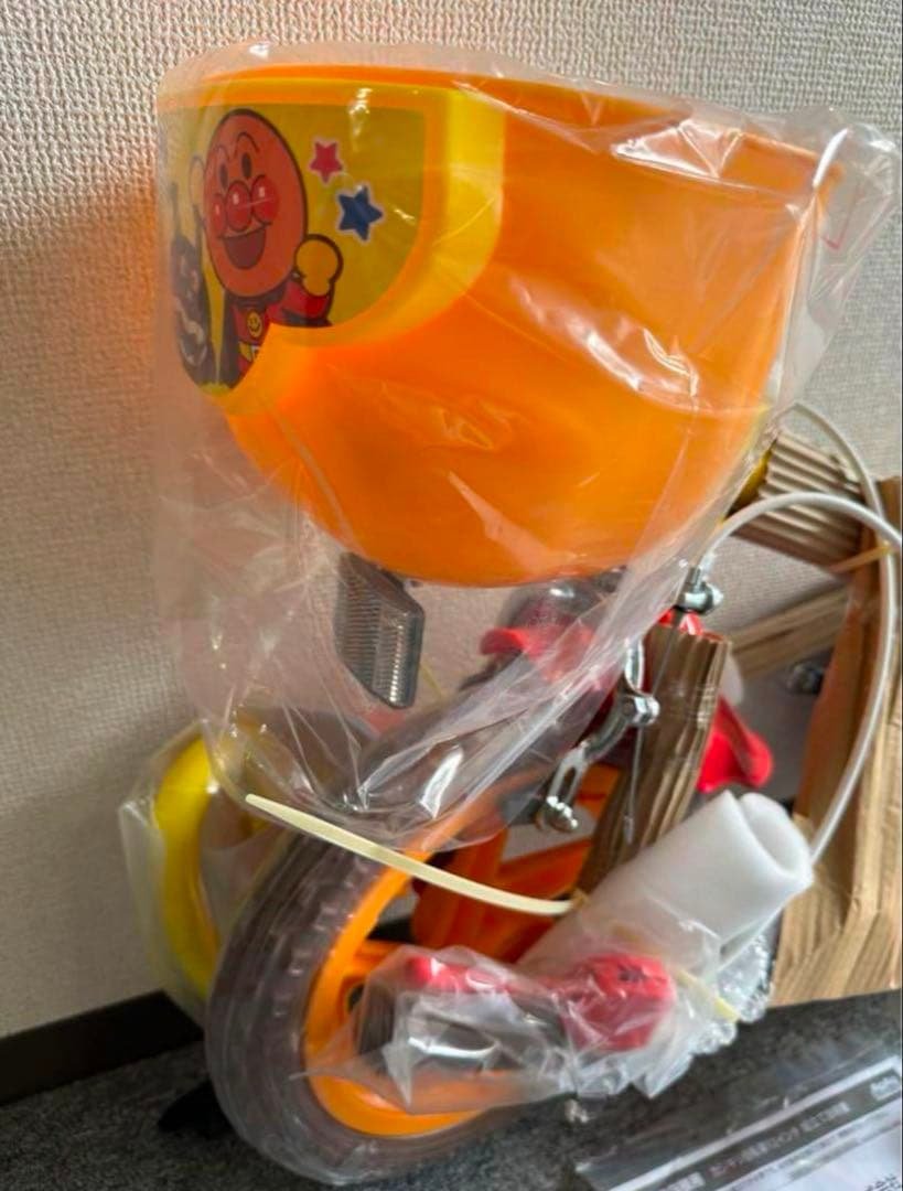 【未使用品】それいけ！アンパンマン12D（幼児用 かじきり 12インチ 自転車）