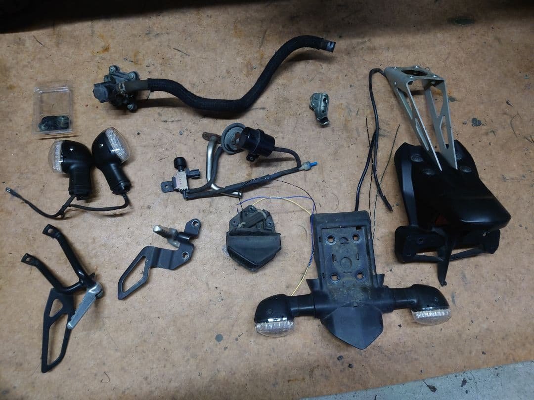 wr250x 純正パーツ