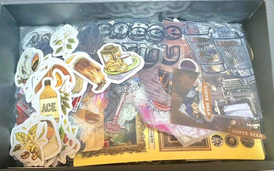 【大量】コラージュ素材 まとめ売り 整理　最後の箱！