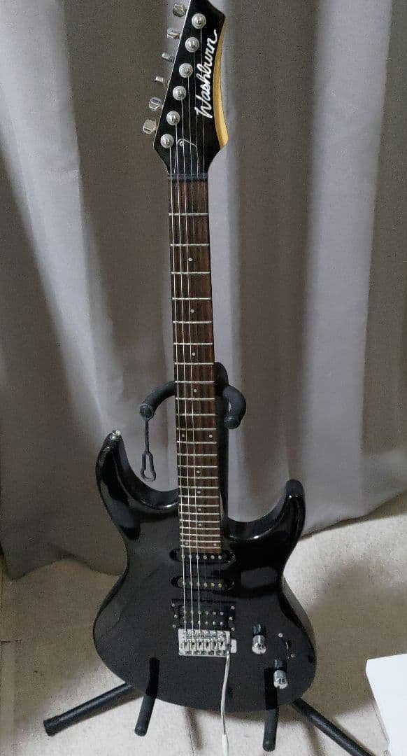Washburn ストラトキャスター