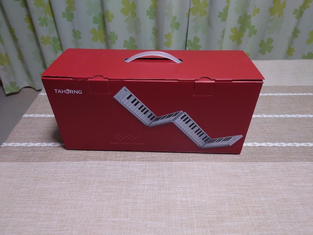 【美品】TAHORN 61鍵電子キーボード(オリピア88折り畳み式・充電式)