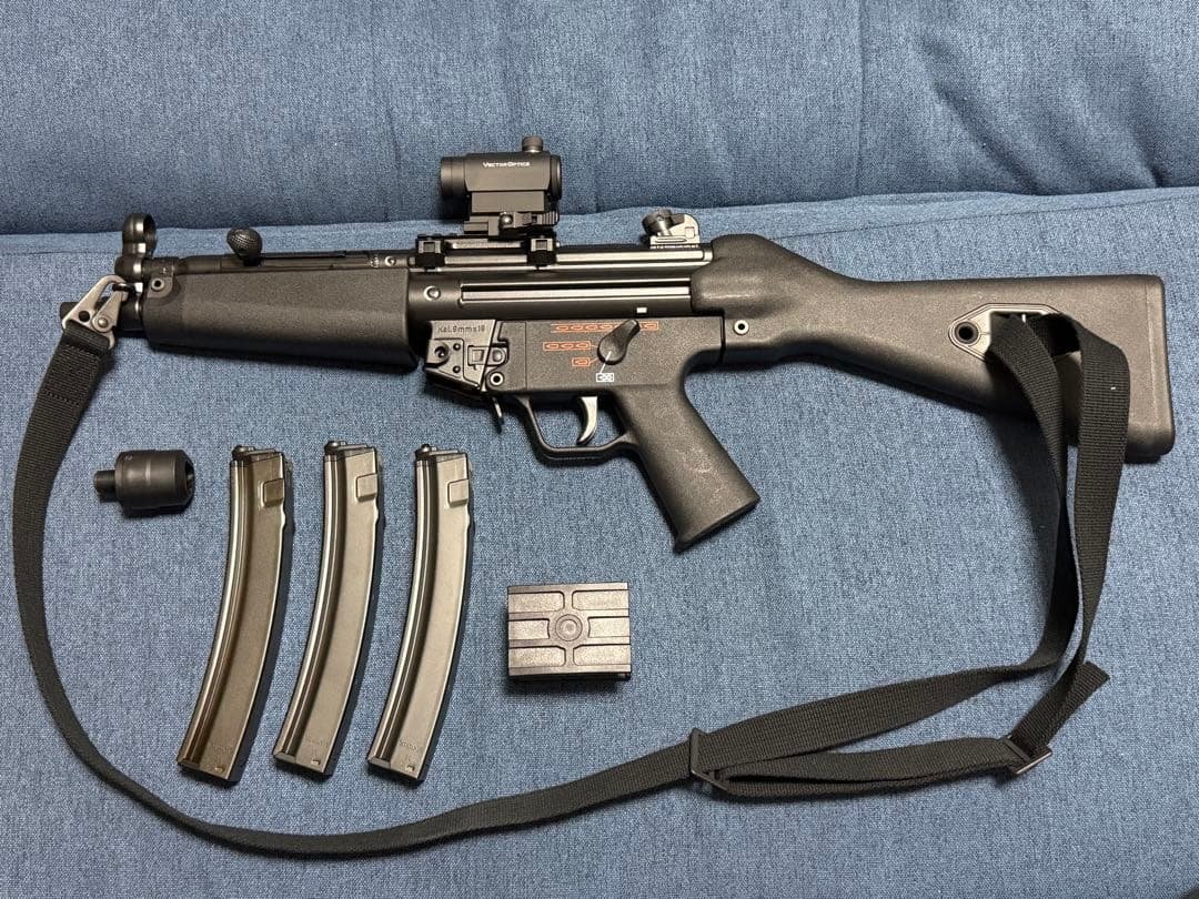 【美品】次世代電動ガン MP5A4